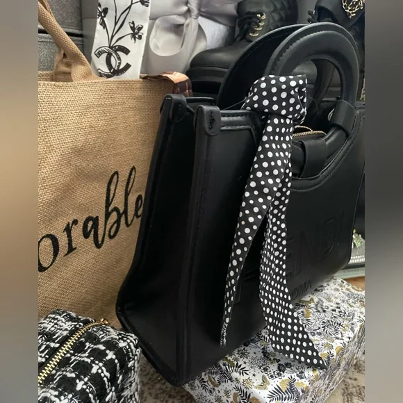 DEVON✨Polka Dot Twilly for your favorite handbag✨NEW - Picture 13 of 14